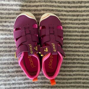 EUC - Like New - PLAE Kids Sandals - Fuchsia - worn once